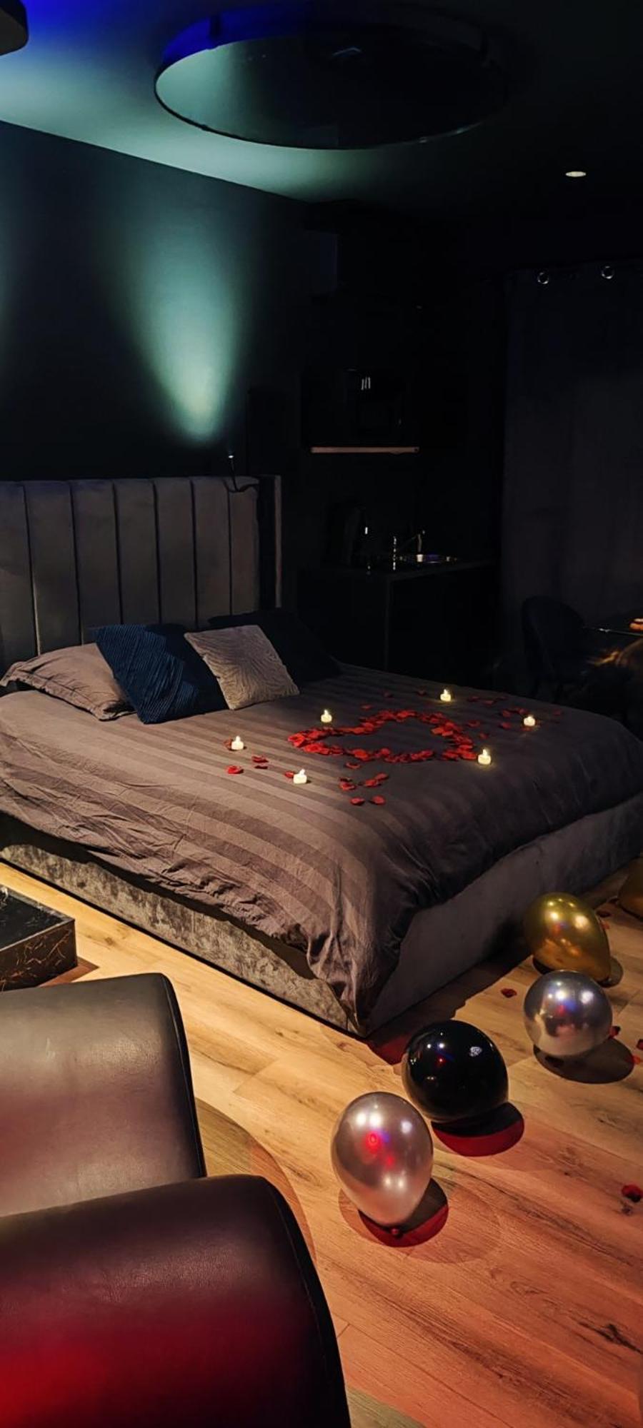 Loveroomxspa Bourg-Saint-Christophe Exterior foto
