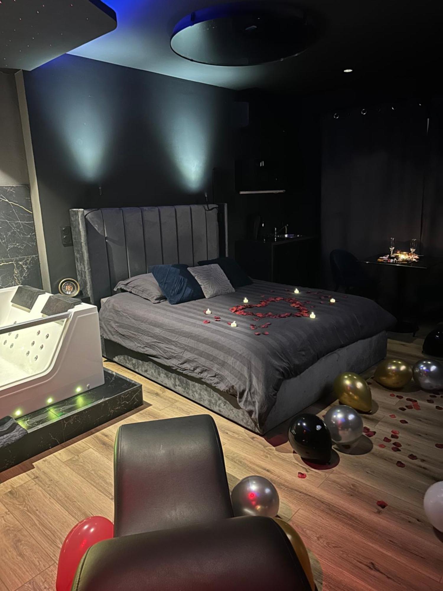 Loveroomxspa Bourg-Saint-Christophe Exterior foto